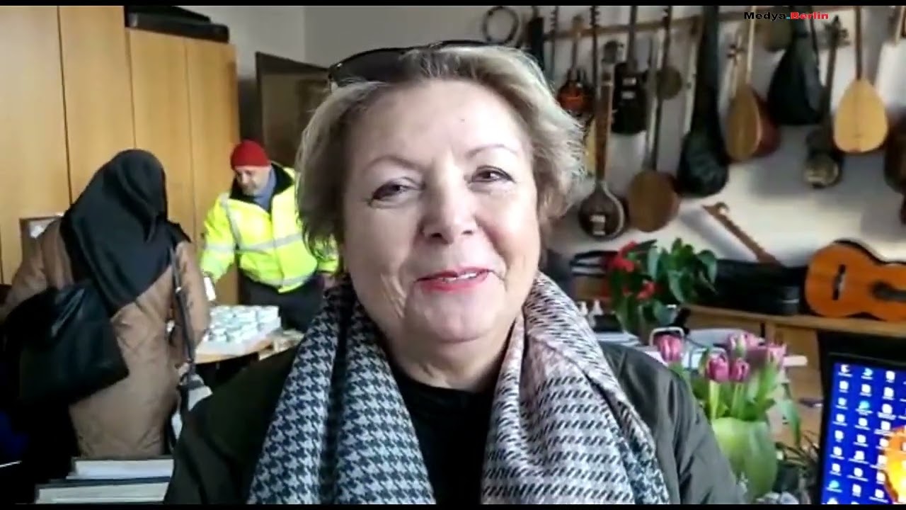 Berlin'de Sivil İnsiyatifin Deprem Mağdurlarına Yardımları Devam Ediyor.