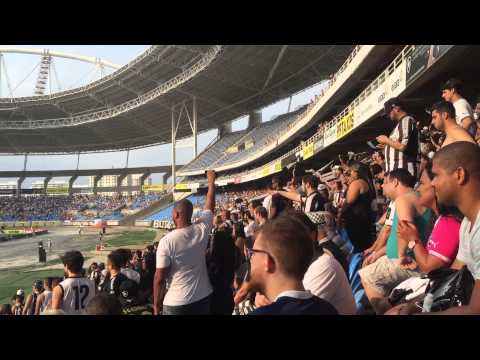 "Fogo Eu Te Amo - Botafogo X Bragantino" Barra: Loucos pelo Botafogo &bull; Club: Botafogo