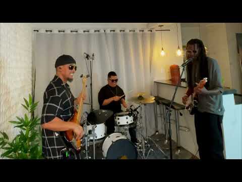 BLACK STAGE SESSION 1