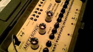 Video thumbnail for Metasonix D-1000 by Modularsquare
