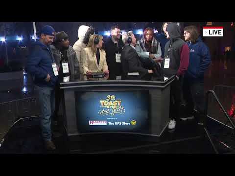 TOAST TO THE NEW YEAR