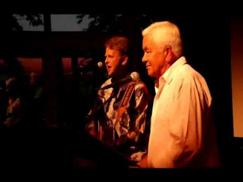 Father & Son - Live! Gus & Jeffrey Backus "Brauner Bär & Weiße Taube" Hukachaka!