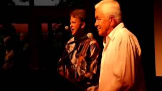 Father &amp; Son - Live! Gus &amp; Jeffrey Backus &quot;Brauner Bär &amp; Weiße Taube&quot; Hukachaka!