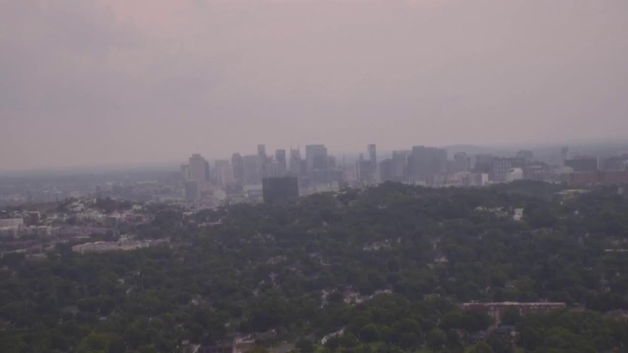 Live webcam view of West Nashville Skyline Tower View