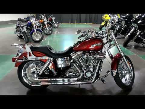 2009 Harley-Davidson Dyna® Super Glide® Custom in Shorewood, Illinois - Video 1