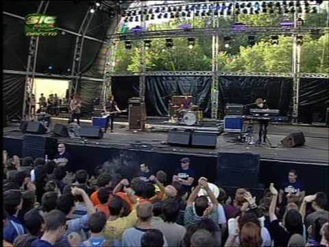 Electrelane - Eight Steps - Live @ Paredes de Coura 2007.08.15 (06/10) [4:3 HQ]