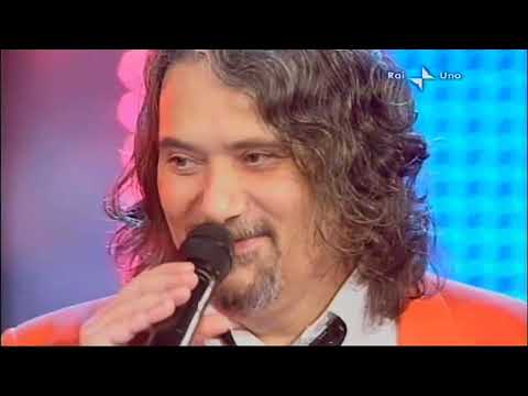 Enzo Carella ospite a "I migliori anni" (2009) (RESTAURO AUDIO/VIDEO 1080p)