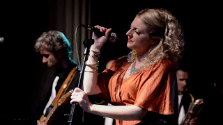 Laura Vane & The Vipertones - No Words video