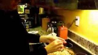 The Blindfolded Chef - Ceci Soup Challenge