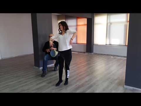 Saidi Workout improvisation with live Tabla - Bellydance - Lia Verra