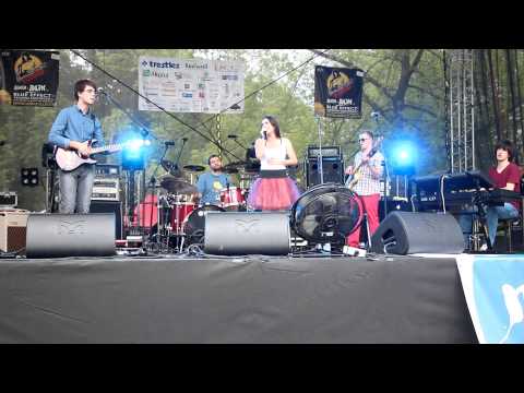 Noemiracles - Przytulić Się Chcę LIVE