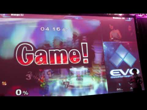 2013-07-25 Evo 2013   Top 8   Mango vs Wobbles   Grand Finals