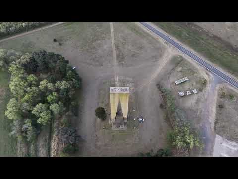 Vuelo DJI Lito x1.  Monumento John F. Kennedy, Quemu Quemu. La Pampa
