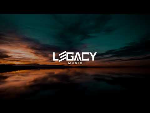 XUITCASECITY, VMK & CRLMASTR - Somebody Say