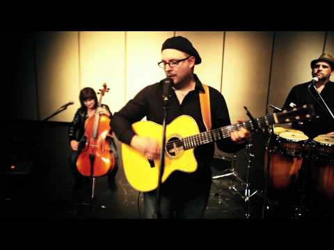 Christopher Burgan and the Tannins - White House