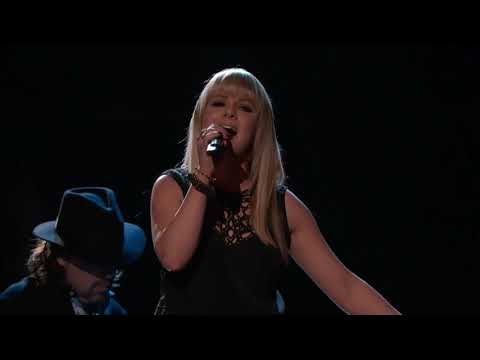 Holly Tucker & Amber Carrington - Does He Love You ?   | The Voice USA 2013