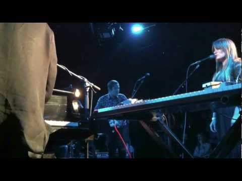 Doveman - "Castles" (2012-04-13)