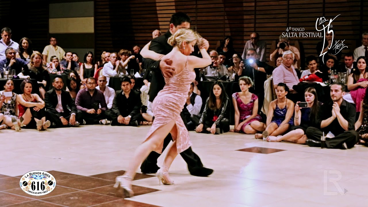 Video thumbnail for Carlitos Espinoza & Noelia Hurtado (2/4) - 4º Tango Salta Festival (2018)