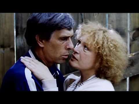 Аиои - Поездки на старом автомобиле