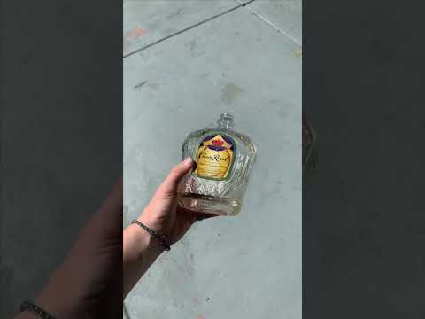 Miniatura de BOTTLE AWAY