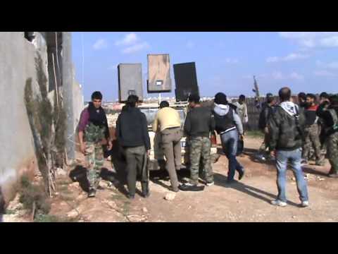 دعوة جنود الأسد في مدرسة الشرطة للانشقاق عن طريق مكبرات صوت مجهزة عن طريق كتيبة جند الله