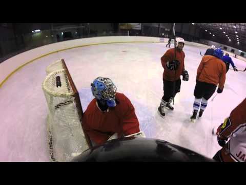 Vánoční hokej 2015 - První třetina (1/2)