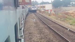 preview picture of video 'Vaigai express crosses TPJ-TVC IC at Vadamadurai'