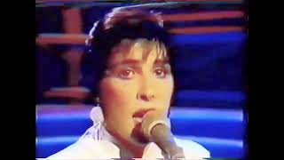 Enya - Evening Falls Live on The Late Late Show (1989)