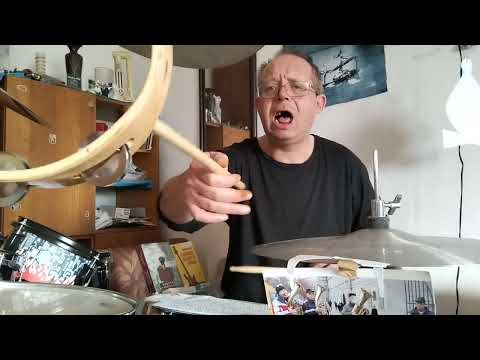 PAVEL BOBEK-NEDĚLNÍ RÁNO