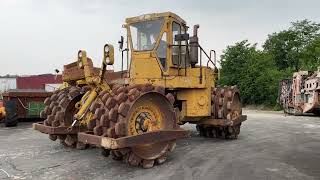 Οδοστρωτήρα γαιών Caterpillar 825 + porte engins προς πώληση - Απεικόνιση 4 | Machineryline GR Οδοστρωτήρας γαιών Caterpillar 825 + porte engins | Απεικόνιση 4 - Machineryline