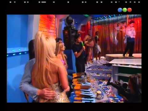 Show de striptease:  Pachu - Videomatch