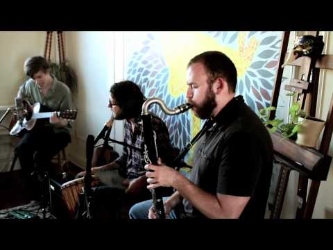 Yellow Ostrich - Hold On | Honey I'm Home Session