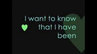 Avril Lavigne- Anything But Ordinary (Lyrics)