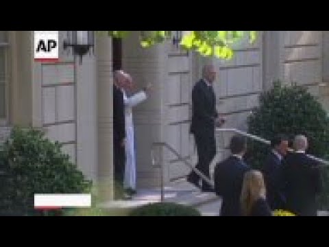 DC Crowds Cheer, Pope Calls for Climate Action