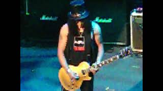 Slash Solo Song VOCALISE (Tribute to Les Paul) Maximum Threshold Radio covered the event