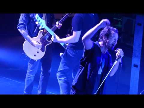 Pearl Jam - Rival - Toronto (May 10, 2016)