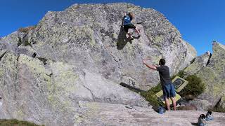 Video thumbnail of Problem 3 (Boulder 4, Il cecchino), 4+. Gottardo