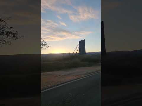amanhecer sentido Jequitinhonha #paisagemnatural #viagemdecarro #minasgerais