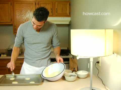 如何製作財神曲奇 (How to Make Fortune Cookies)