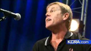 English Beat Singer Plays &#39;Ackee 1 2 3&#39;