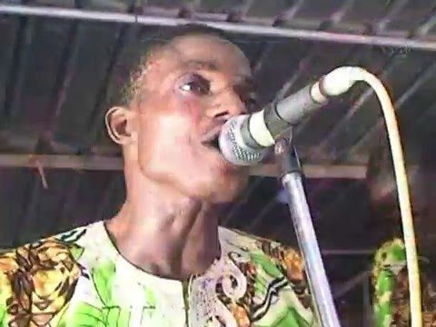 Osariemen Osarenmwinda De Obito Rocker (Aka Osanorekete ) Live On Stage pt 2.