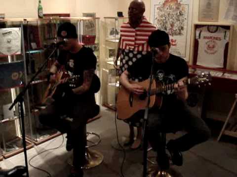 Alkaline Trio-Blue In The Face Acoustic