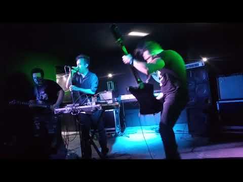 Plastique Noir - catedrais em chamas (Inédita) 2019