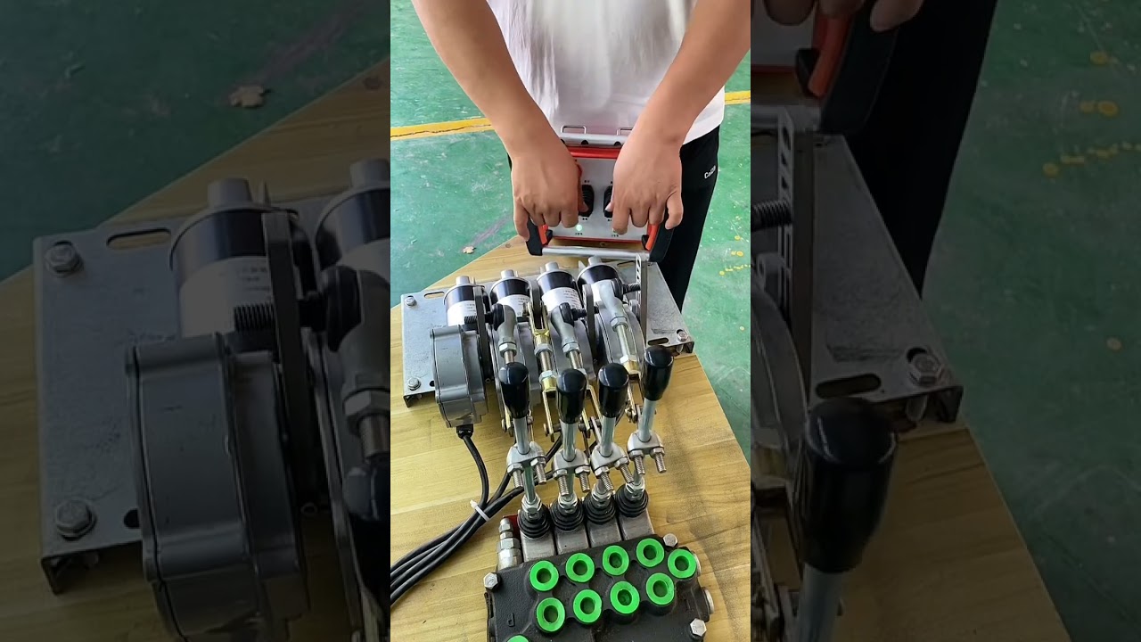 crane wireless control radio Manual Auto #lifts  #Truck Manipulator #excavator