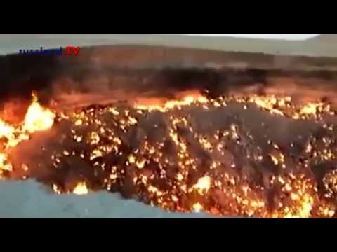 Am frischen Meteoritenkrater