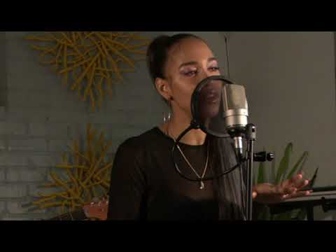 Natalie La Rose - Tables [Acoustic Live]
