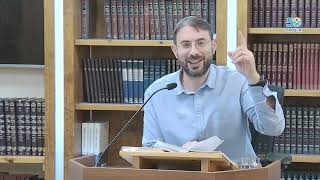 "העם הנבחר" - זה לא גזעני?! | הסוד הישראלי - שיעור 60 // הרב ליאור לביא (ישיבת מכון מאיר) - התמונה מוצגת ישירות מתוך אתר האינטרנט יוטיוב. זכויות היוצרים בתמונה שייכות ליוצרה. קישור קרדיט למקור התוכן נמצא בתוך דף הסרטון