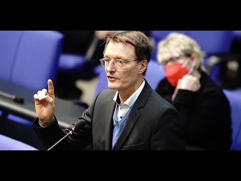 ✅  Melanie Müller besingt Karl Lauterbach in ihrem Malle-Schlager