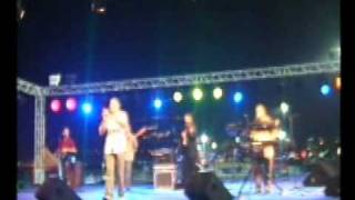 Sawt Al Hassan ynadi omajil concert 2010 plage d"agadir  اغنية صوت الحسن ينادي