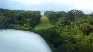 preview picture of video 'Landing at Sirena Station Corcovado in a cessna 206 TI-AWU'